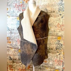 JACK - Faux Cowhide Fuzzy Vest. Size L-XL